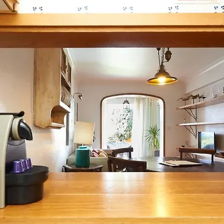 Charming Apartment With Terrace *